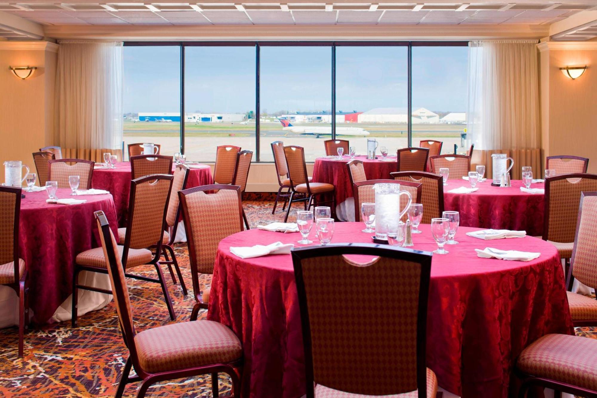 Sheraton Hartford Hotel At Bradley Airport Windsor Locks Extérieur photo